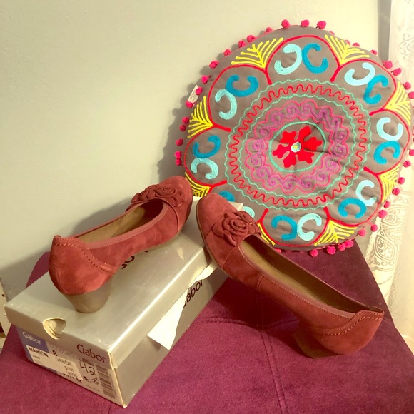 gabor burgundy shoes